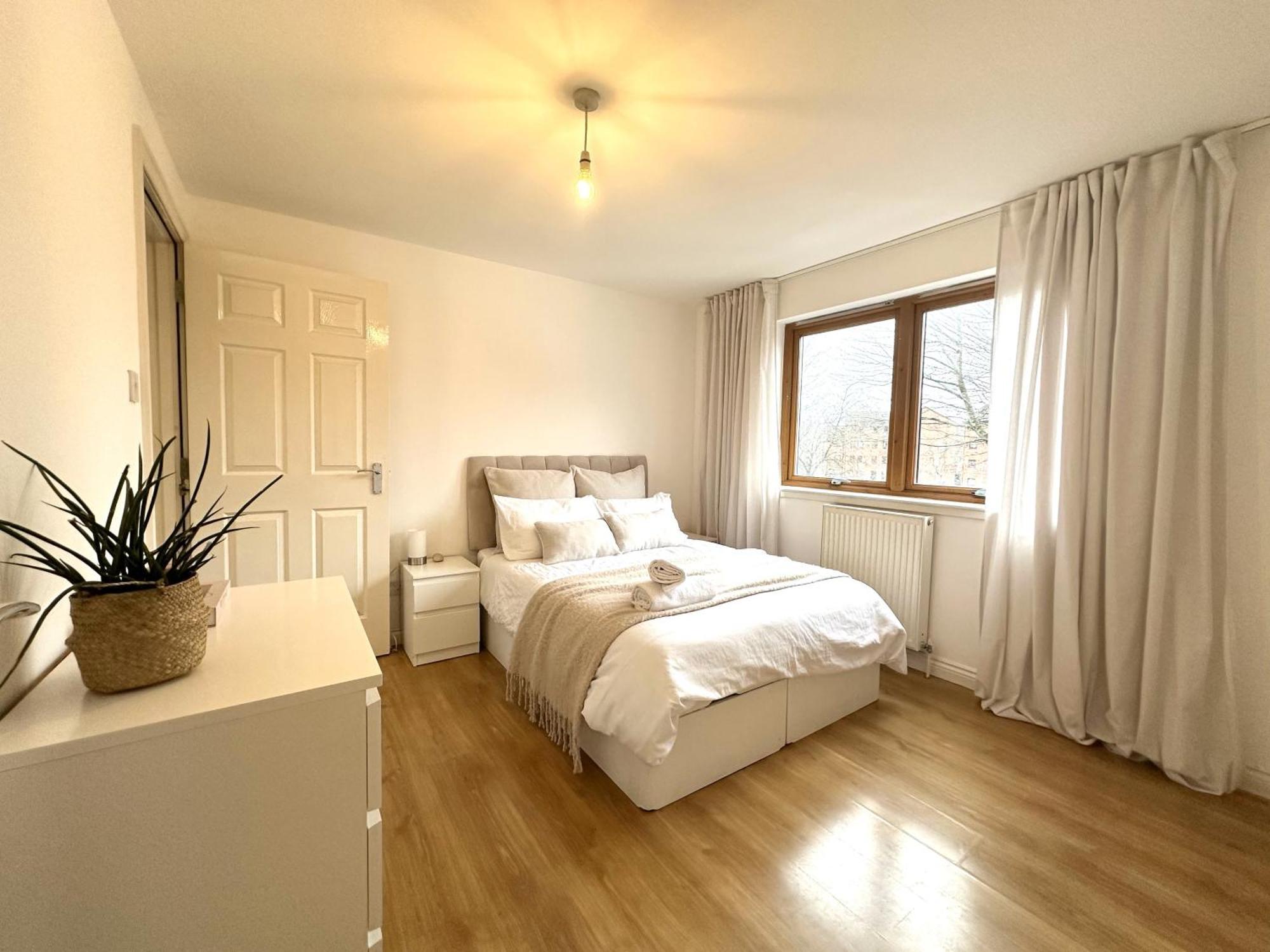 Private Room With En-Suite And Parking In Shared Flat Glasgow Buitenkant foto